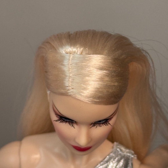 Fashion Doll Articulated Surrealist Gala Véronique Integrity Sinuhe Guzman FR IT - Picture 7 of 8